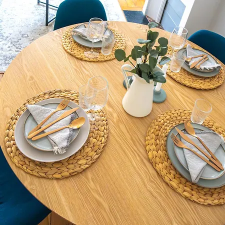 4 Guests Arras