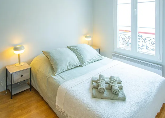 4 Guests Arras باريس