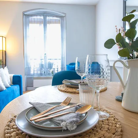 4 Guests Arras